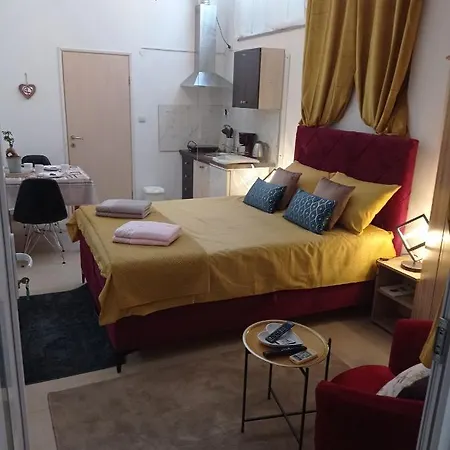 Gregovica &t 2 Apartment